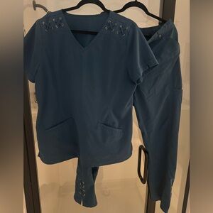 Women's Scrubstar Caribbean Blue Criss-Cross (Lace-Up) Scrub set - Large